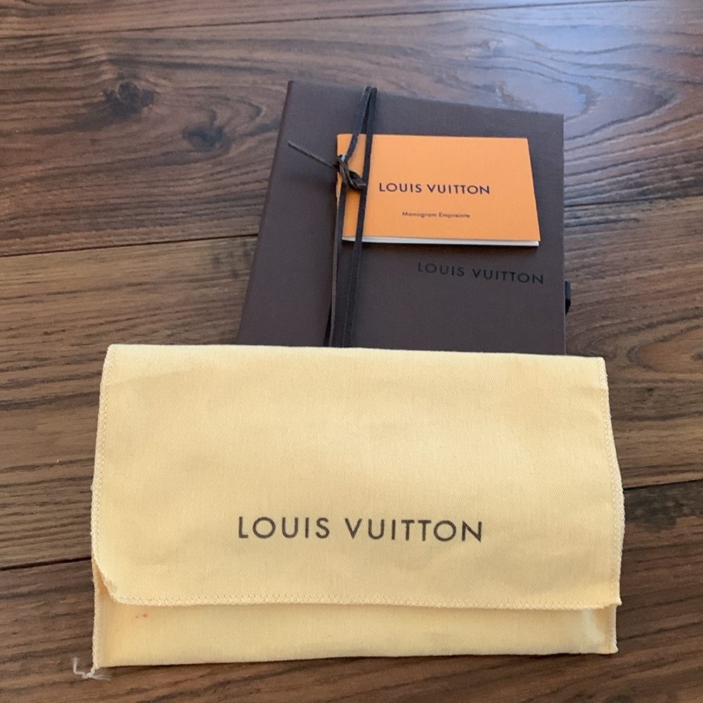 BNWT Louis Vuitton Mini Pochette - Picture 14 of 16